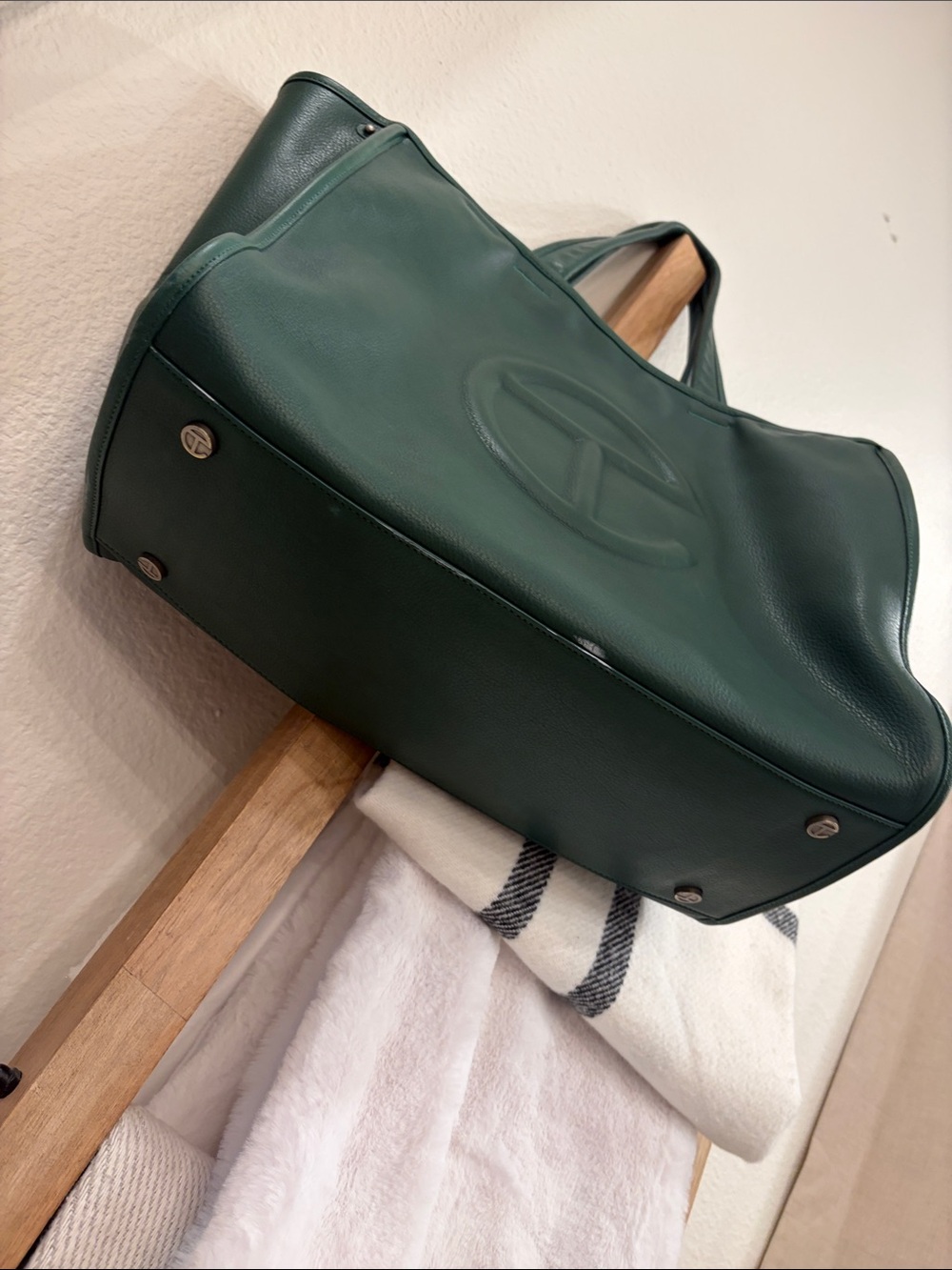 TELFAR Large Carry Bag - Forest - 100% cow hide - Authentic - pebble leather - Picture 14 of 17